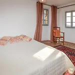 3 Bedroom Awesome In דירה אולמטו