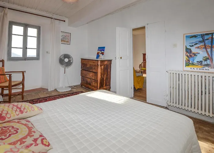 3 Bedroom Awesome In