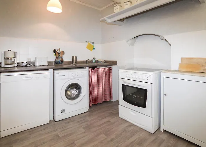 3 Bedroom Awesome In Lejlighed