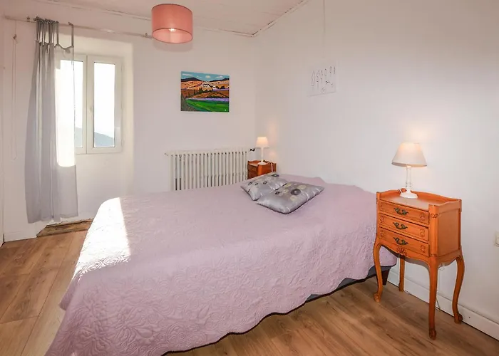 3 Bedroom Awesome In